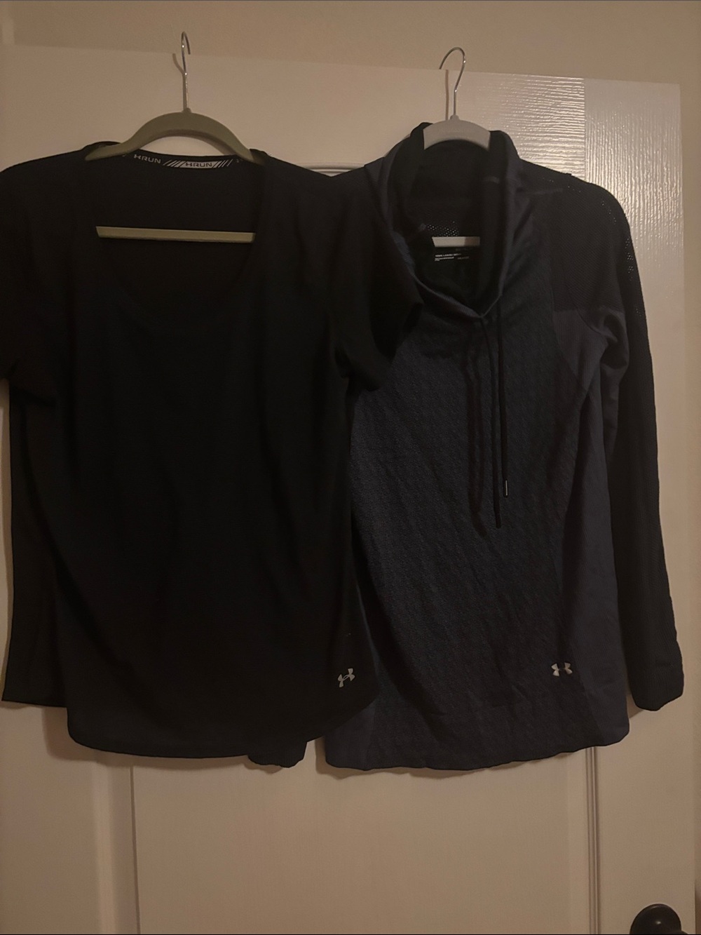 Under Armour Women’s Black & Dark Gray Long Sleeve Performance Tops (2 Pack)